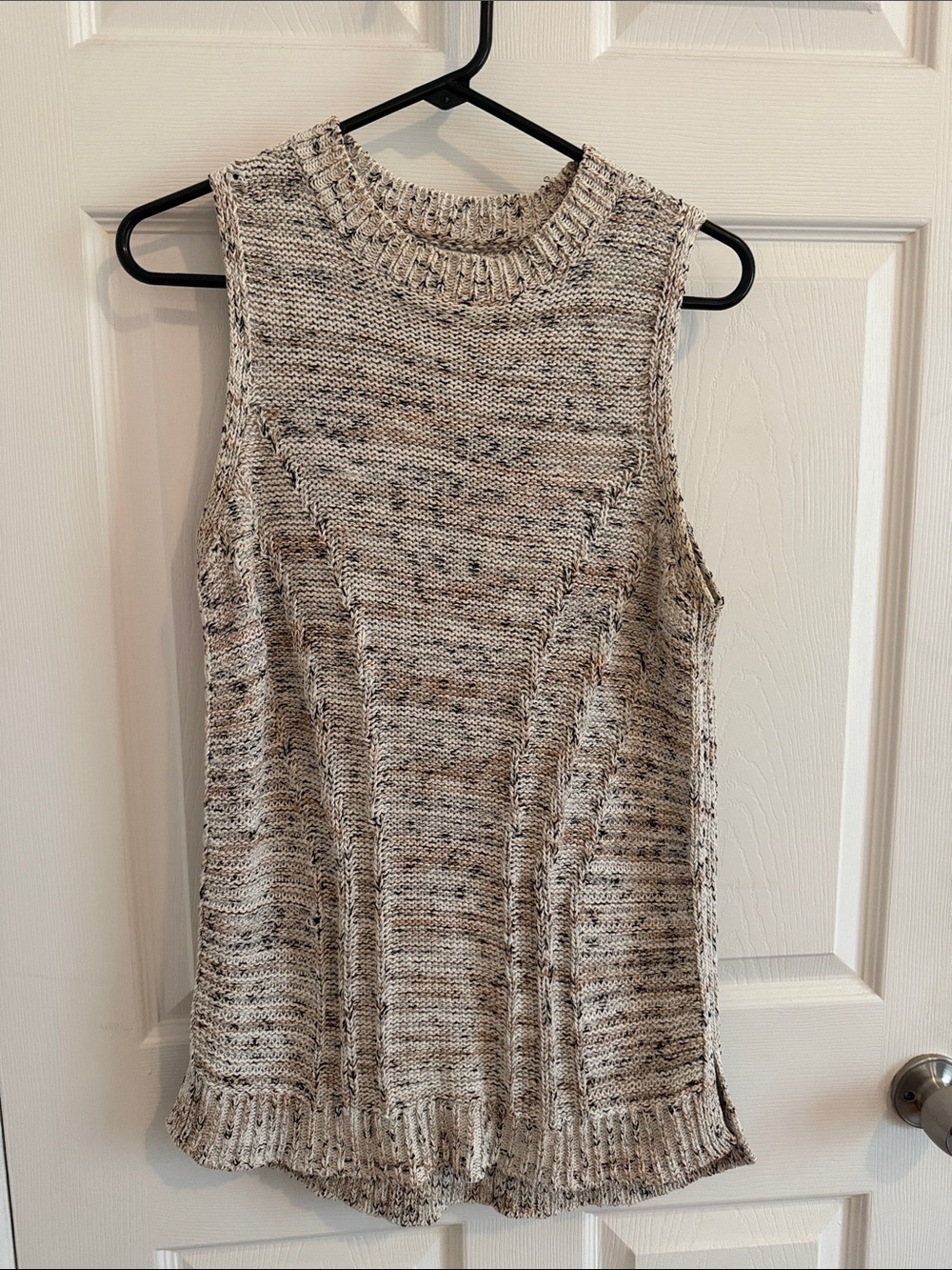 Knitted Multicolor Shell Top
